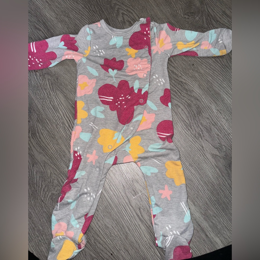 Baby girl pajama footed one piece sleeper button 6-9 months